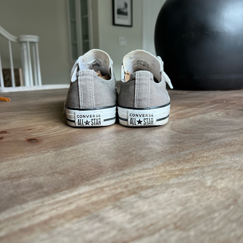 Converse Chuck Taylor All Star Low – Gray – Unisex (Size 9M) - Picture 4 of 6